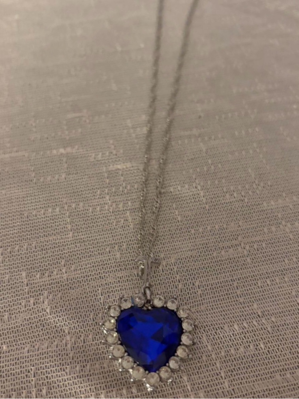 Titanic Heart Of The Ocean Pendant Necklace